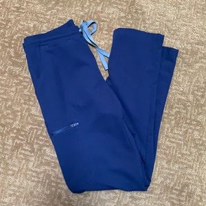 Figs Yola skinny scrub pant in navy XS